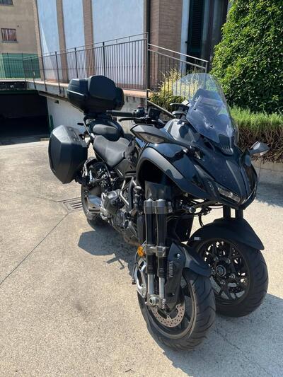 Yamaha Niken 890 GT (2023 - 25) usata