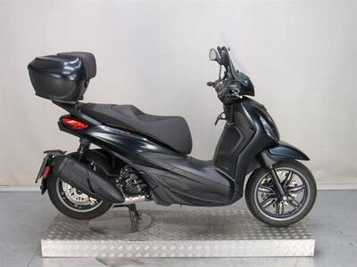 Piaggio Beverly 300 S (2021) usata