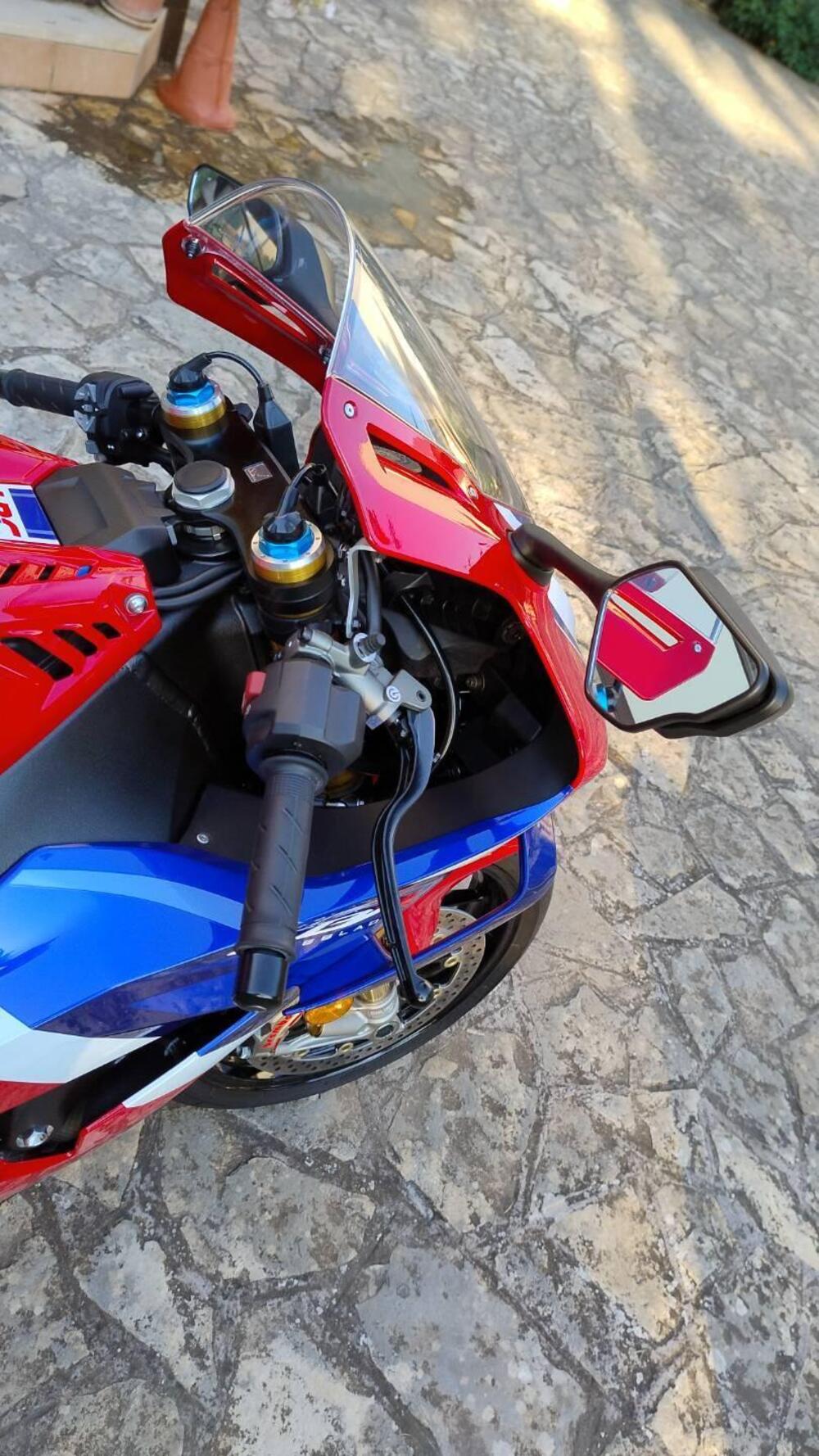 Honda CBR 1000 RR-R Fireblade SP (2024 - 26) (6)