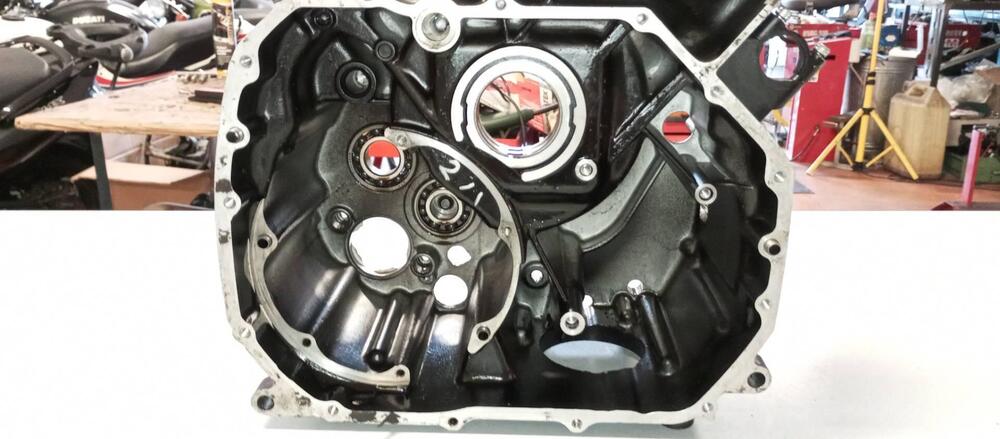 Carter motore Honda cx 500 turbo (7)