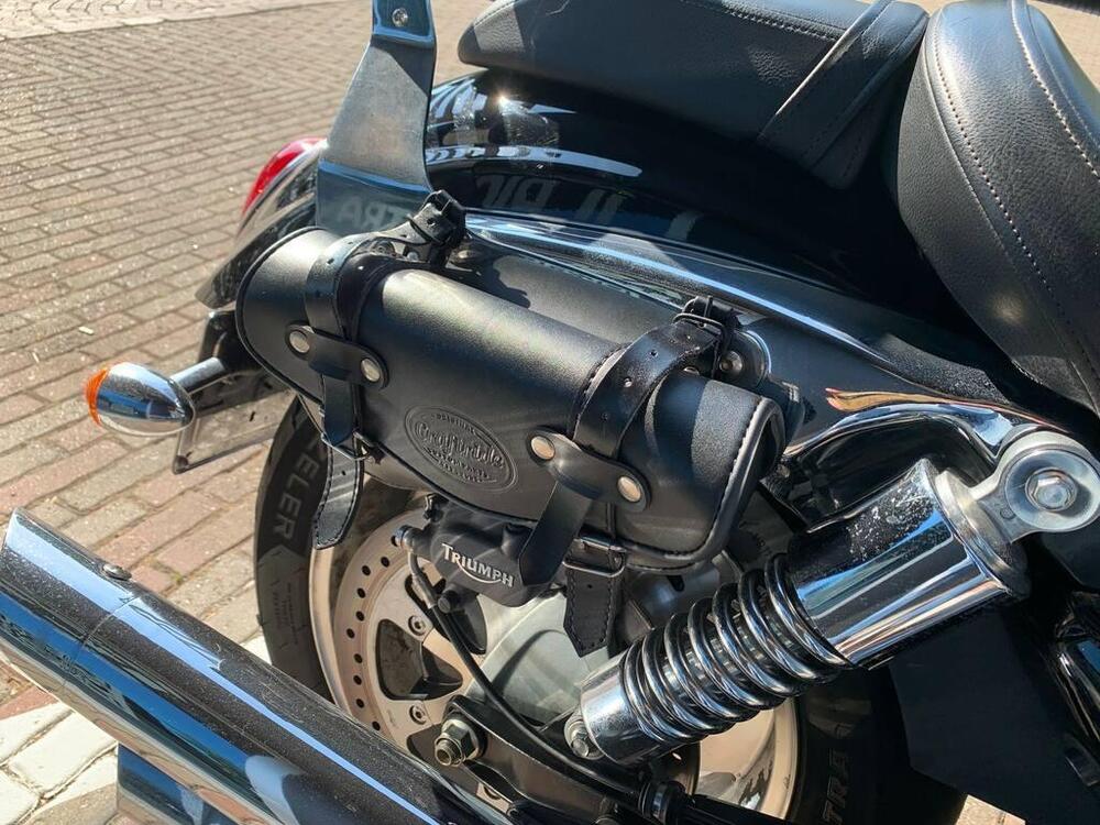 Triumph Rocket 3 (2004 - 11) (11)