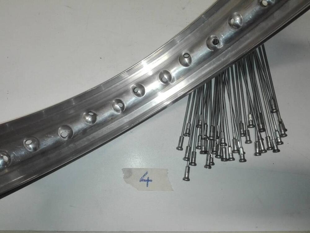 Cerchio Akront 18 pollici bordi alti (2)