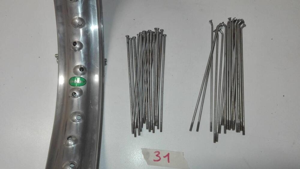 Cerchio Akront 18 pollici posteriore (3)