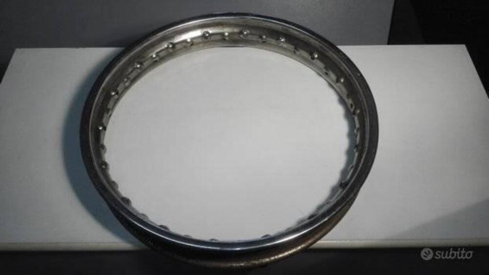 Cerchio Radaelli 17 pollici X 2,15 pollici