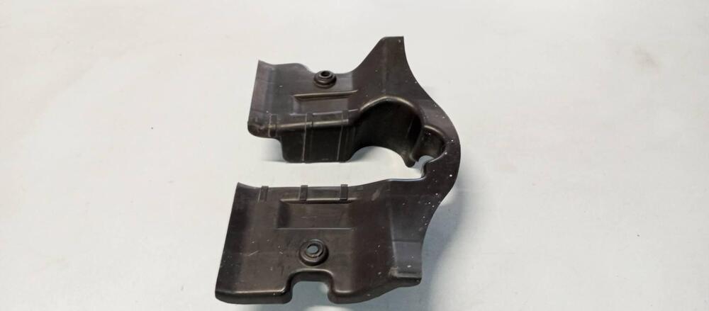 CHIUSURA CARENA ANTERIORE HONDA CX 500 TURBO (2)