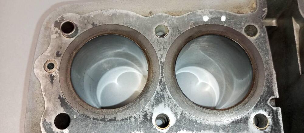 CILINDRI E PISTONI BENELLI 500 (6)