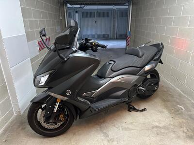 Yamaha T-Max 530 ABS (2015 - 17) usata
