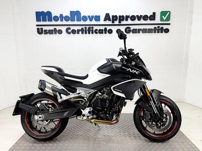 CFMOTO 800NK Advanced (2023 - 26) usata