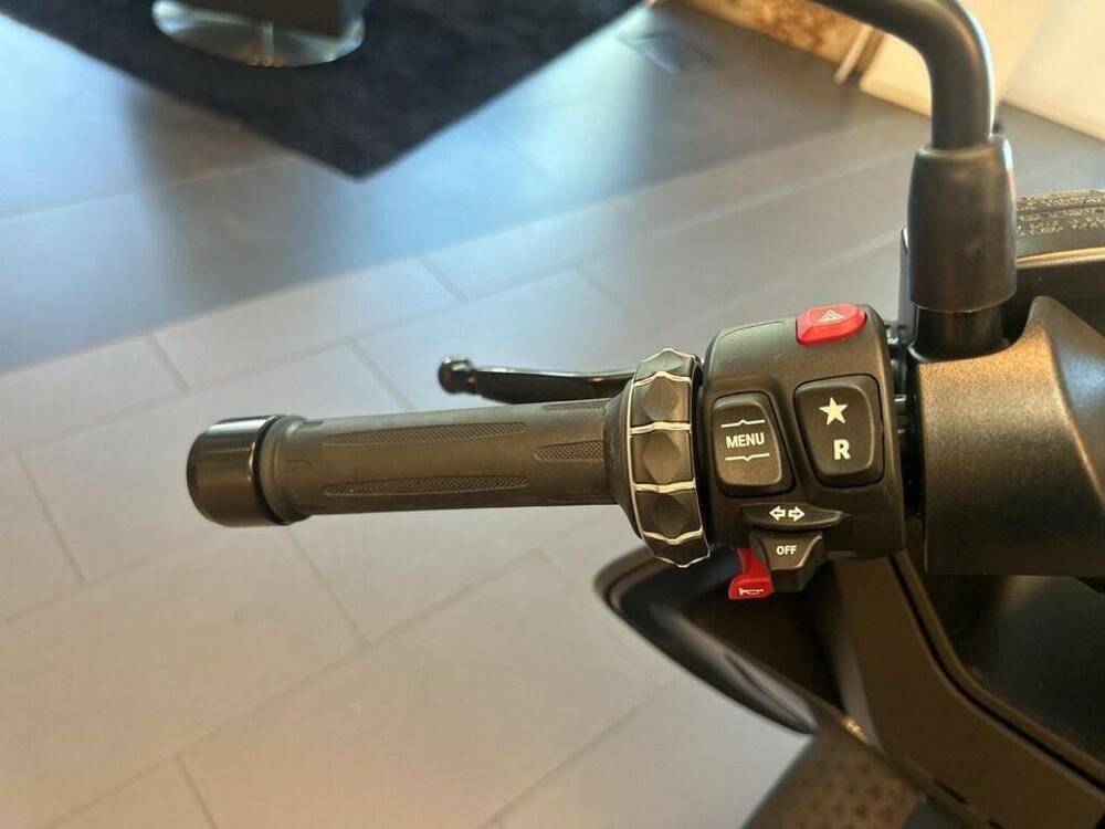 Bmw CE 04 (2021 - 25) (9)