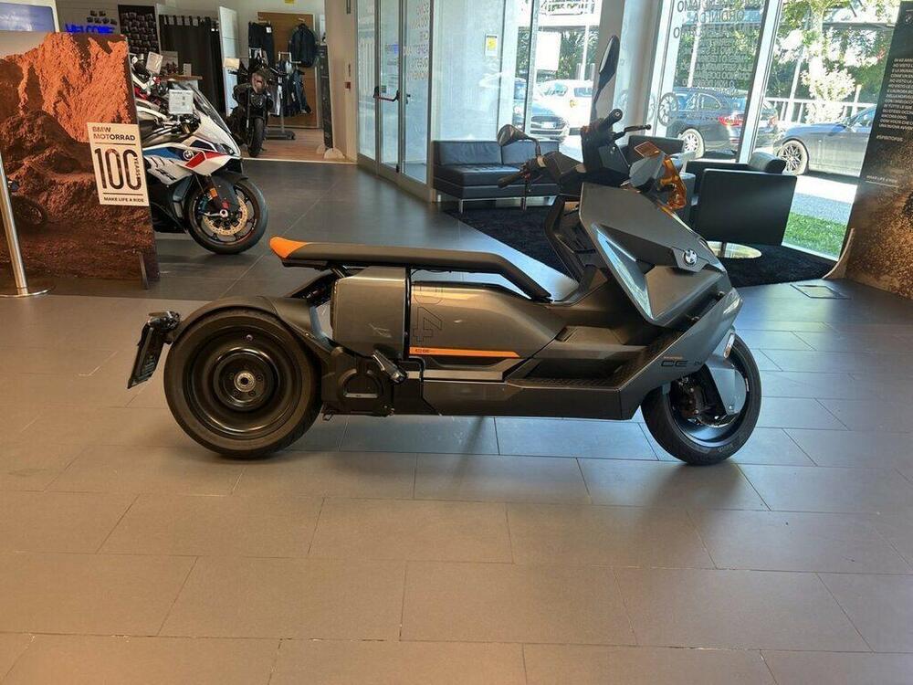 Bmw CE 04 (2021 - 25) (8)