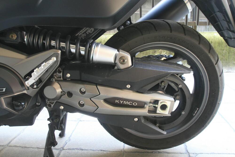 Kymco AK 550 ETS (2021 - 25) (7)