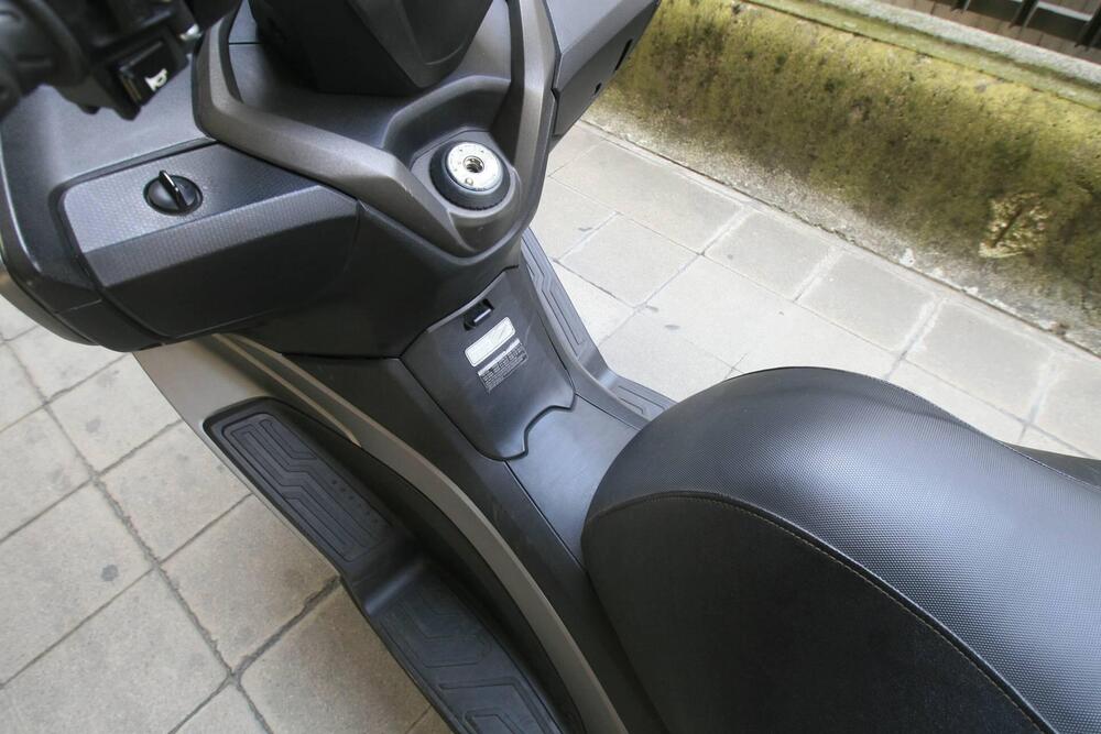 Kymco X-Town 300i ABS (2016 - 20) (8)