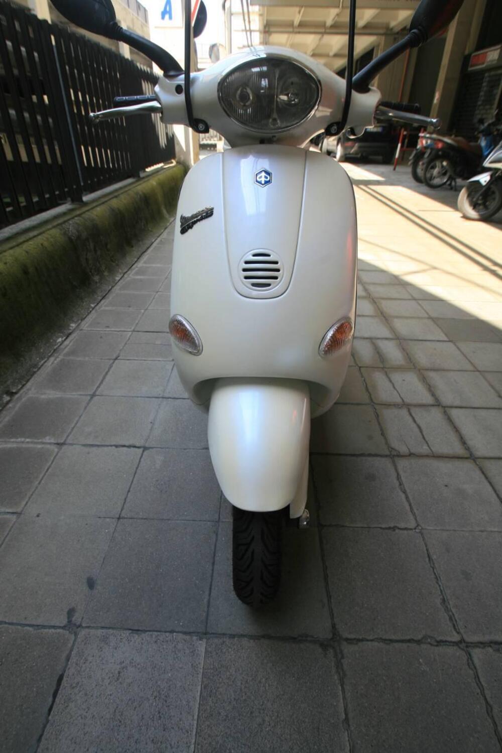 Vespa 125 ET4 (1996 - 01)