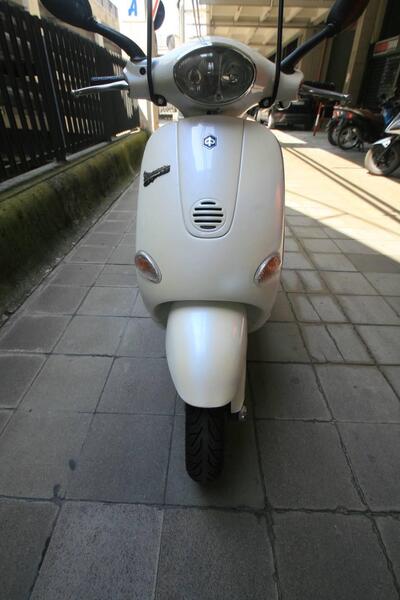 Vespa 125 ET4 (1996 - 01) usata