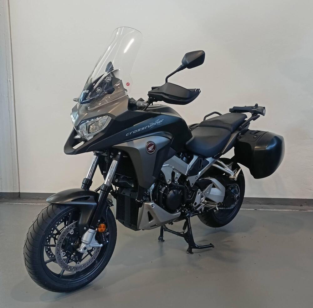 Honda Crossrunner ABS (2015 - 16) (2)