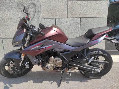 QJ Motor SRK 700 (2023 - 25) usata