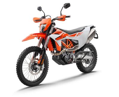 KTM 690 Enduro R (2022 - 25) nuova
