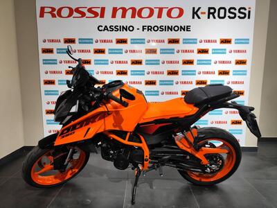 KTM 390 Duke (2024 - 26) usata