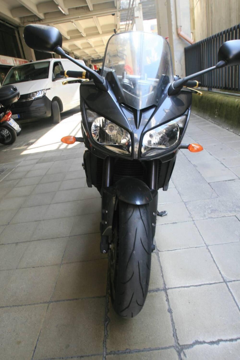 Yamaha FZ1 Fazer (2006 - 16) (2)