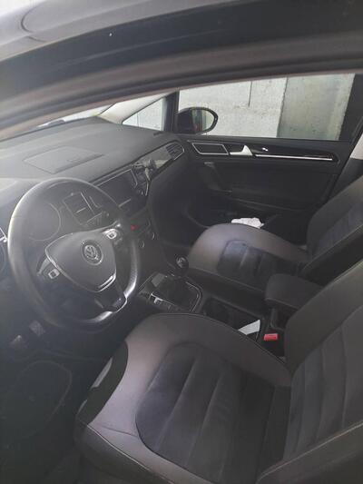 Volkswagen Golf Sportsvan 1.6 TDI 110 CV Executive BlueMotion Tech. del 2015 usata a Persico Dosimo