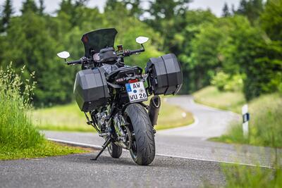 Wunderlich X‑CASE X30: valigie laterali per BMW M 1000 XR