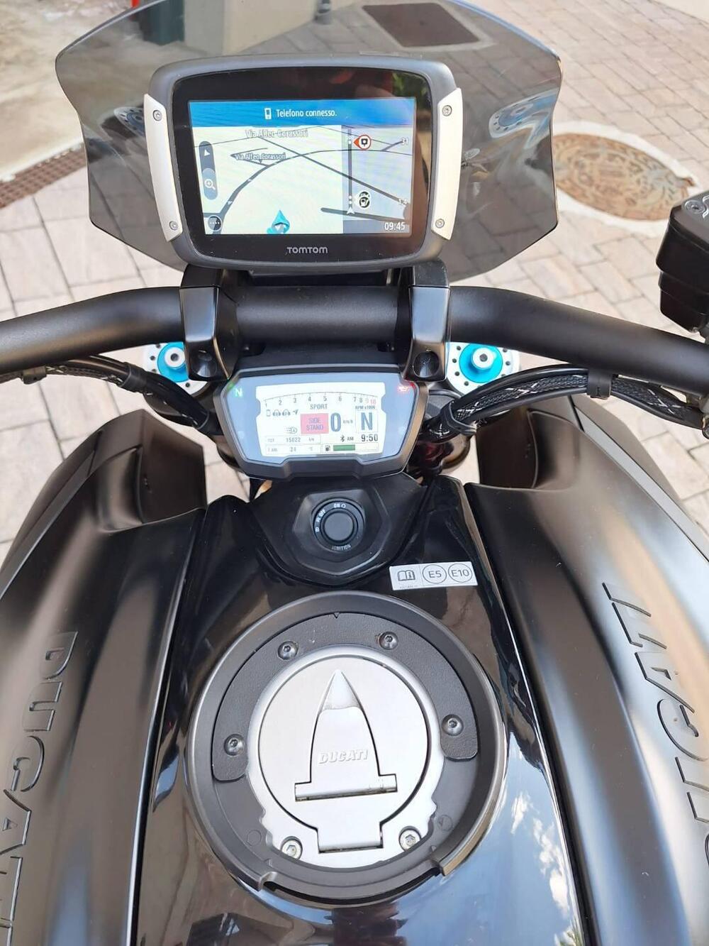 Ducati Diavel 1260 S (2021 - 22) (9)