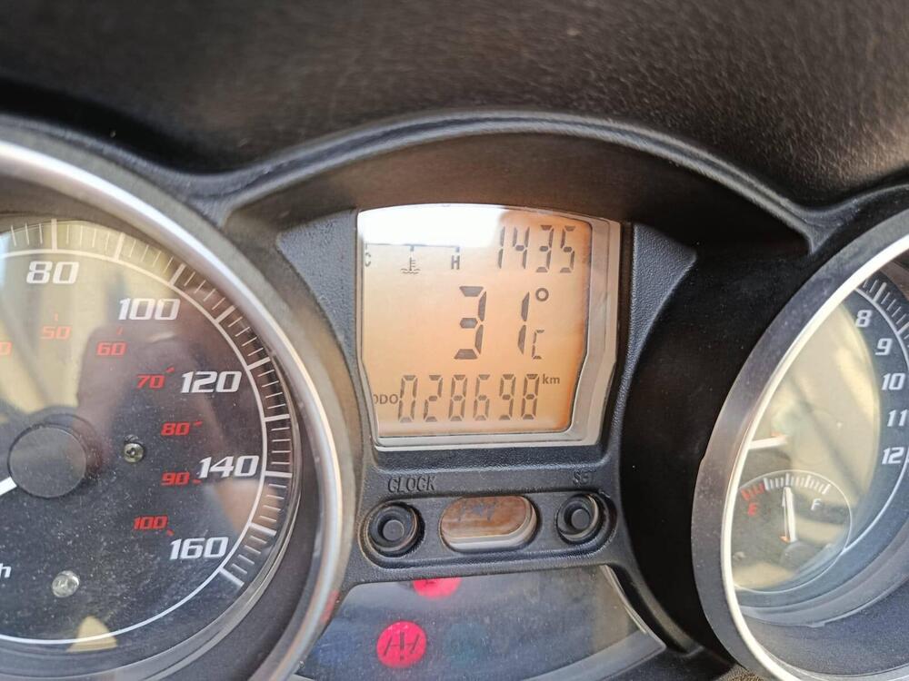 Piaggio MP3 250 i.e. (3)