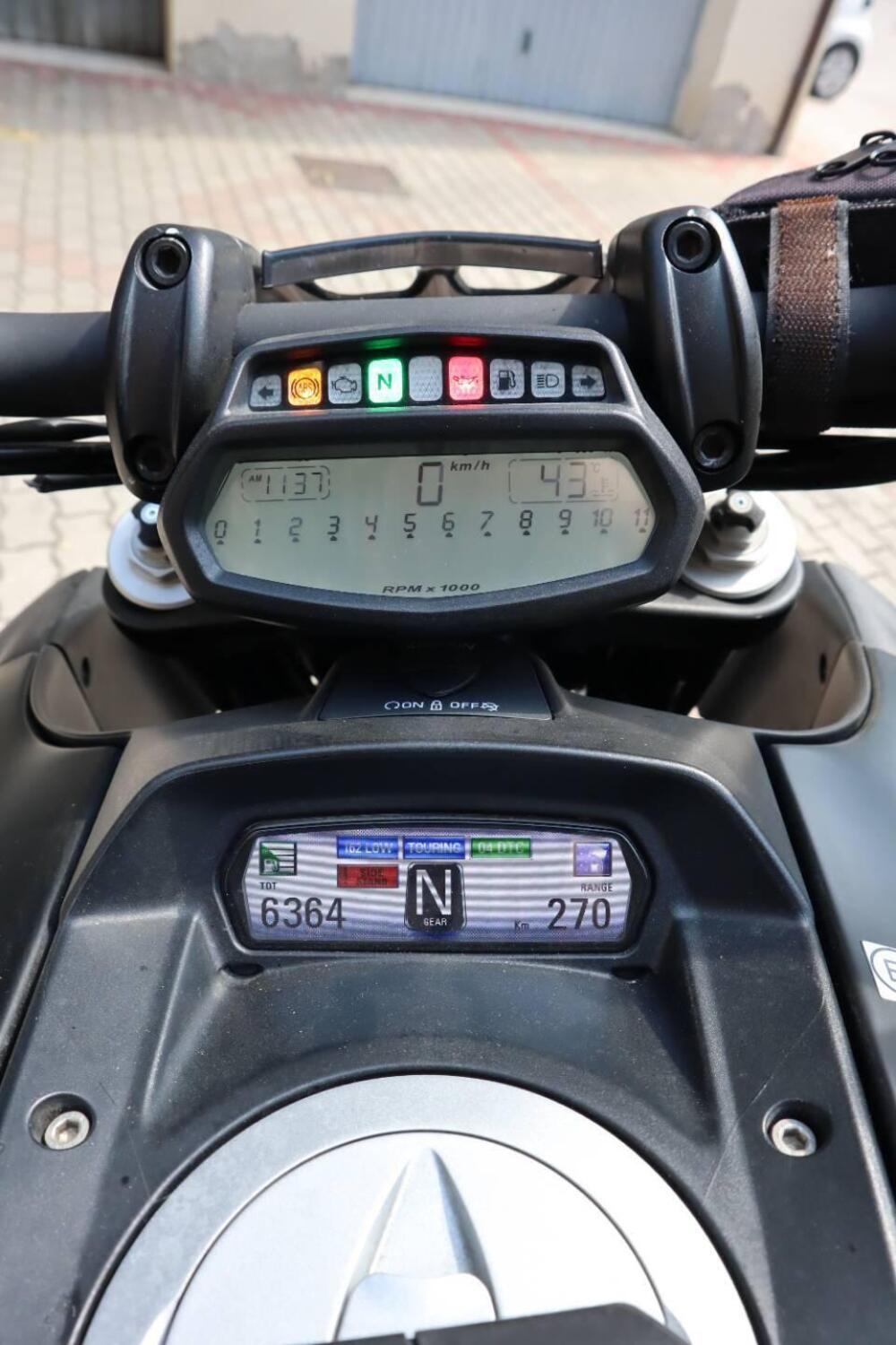 Ducati Diavel 1200 (2017 - 18) (6)