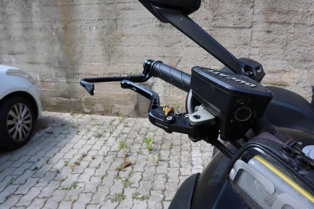 Ducati Diavel 1200 (2017 - 18) (11)