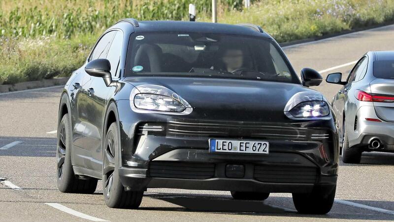 Porsche Cayenne elettrica: fino a 1.000 CV e 1.000 km di autonomia [Foto Spia]