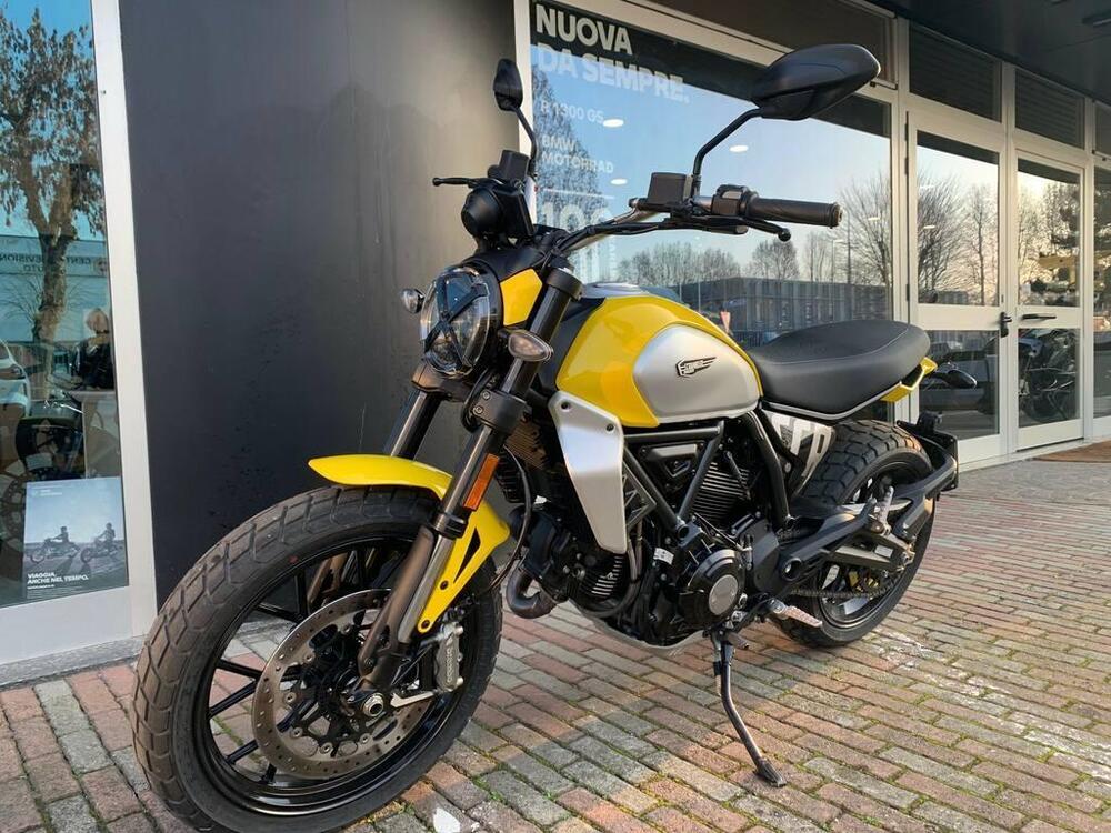 Ducati Scrambler 800 Icon (2023 - 25) (2)