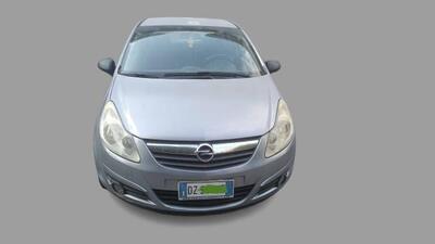 Opel Corsa 1.2 80CV 5 porte GPL-TECH Club del 2009 usata a Melito di Napoli