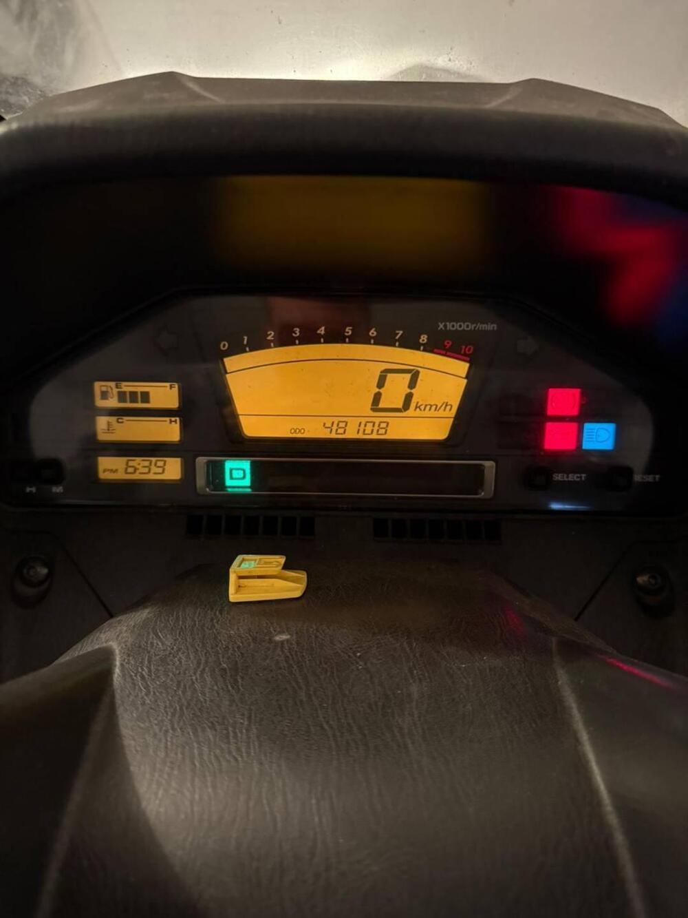 Suzuki Burgman AN 650 Executive ABS (2006 - 12) (2)