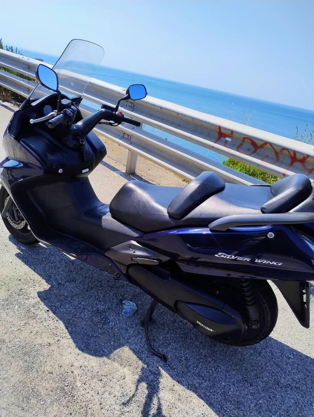 Honda Silver Wing 400 (2006 - 09) (4)