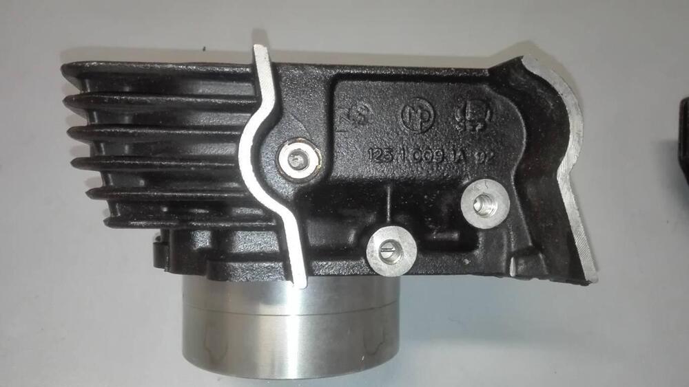 CILINDRI E PISTONI DUCATI MONSTER 900 (10)