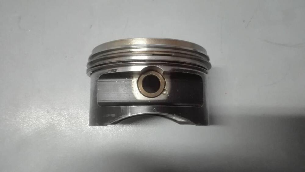 CILINDRI E PISTONI DUCATI MONSTER 900 (12)