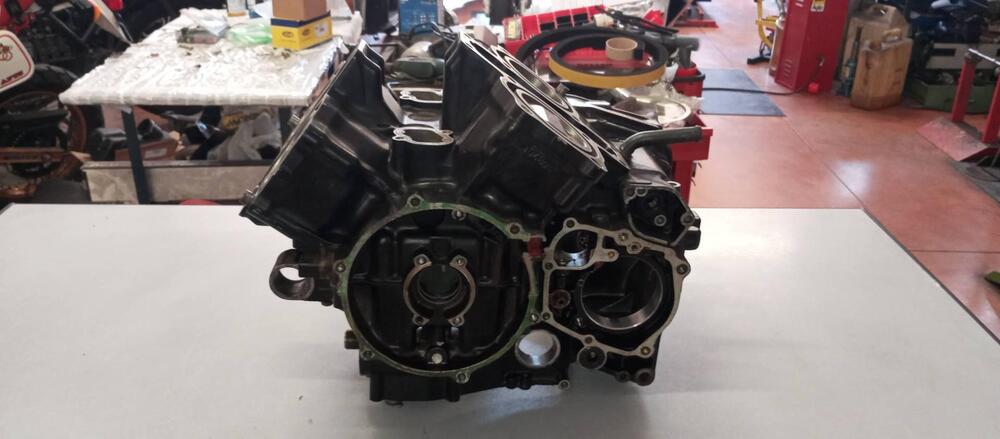 CILINDRI + PISTONI HONDA VF750C RC07 (5)