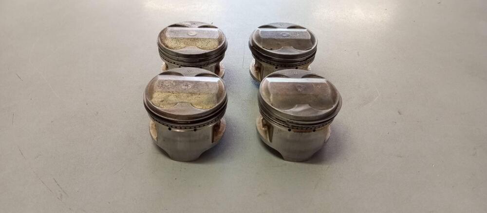 CILINDRI + PISTONI HONDA VF750C RC07 (13)