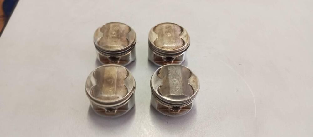 CILINDRI + PISTONI HONDA VF750C RC07 (14)