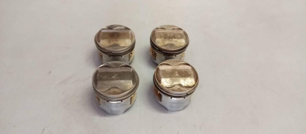 CILINDRI + PISTONI HONDA VF750C RC07 (15)