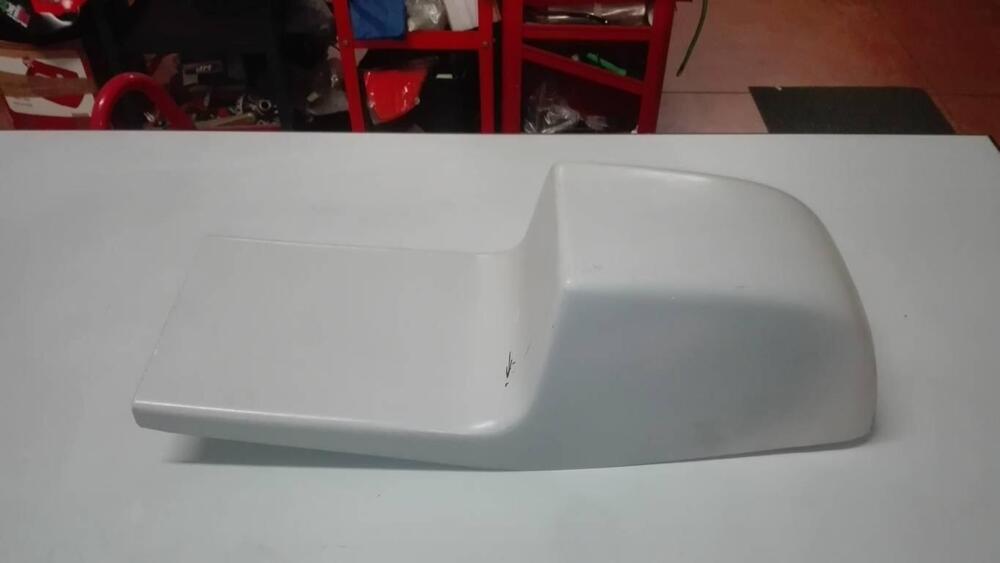 CODONE IN VETRORESINA PER MOTO ANNI 70 (3)