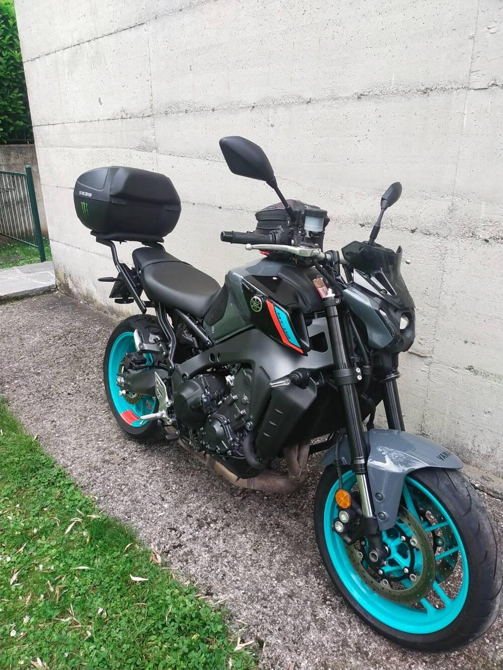 Yamaha MT-09 (2021 - 23) (2)