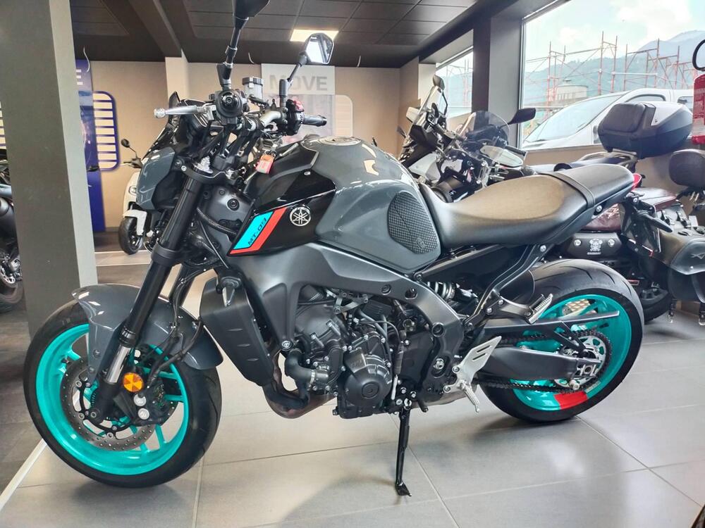 Yamaha MT-09 (2021 - 23) (6)