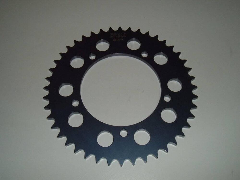 Corona 525 Suzuki TECNIX