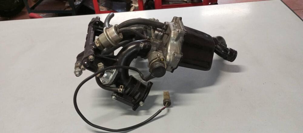 CORPO FARFALLATO HONDA CX500 TURBO (3)