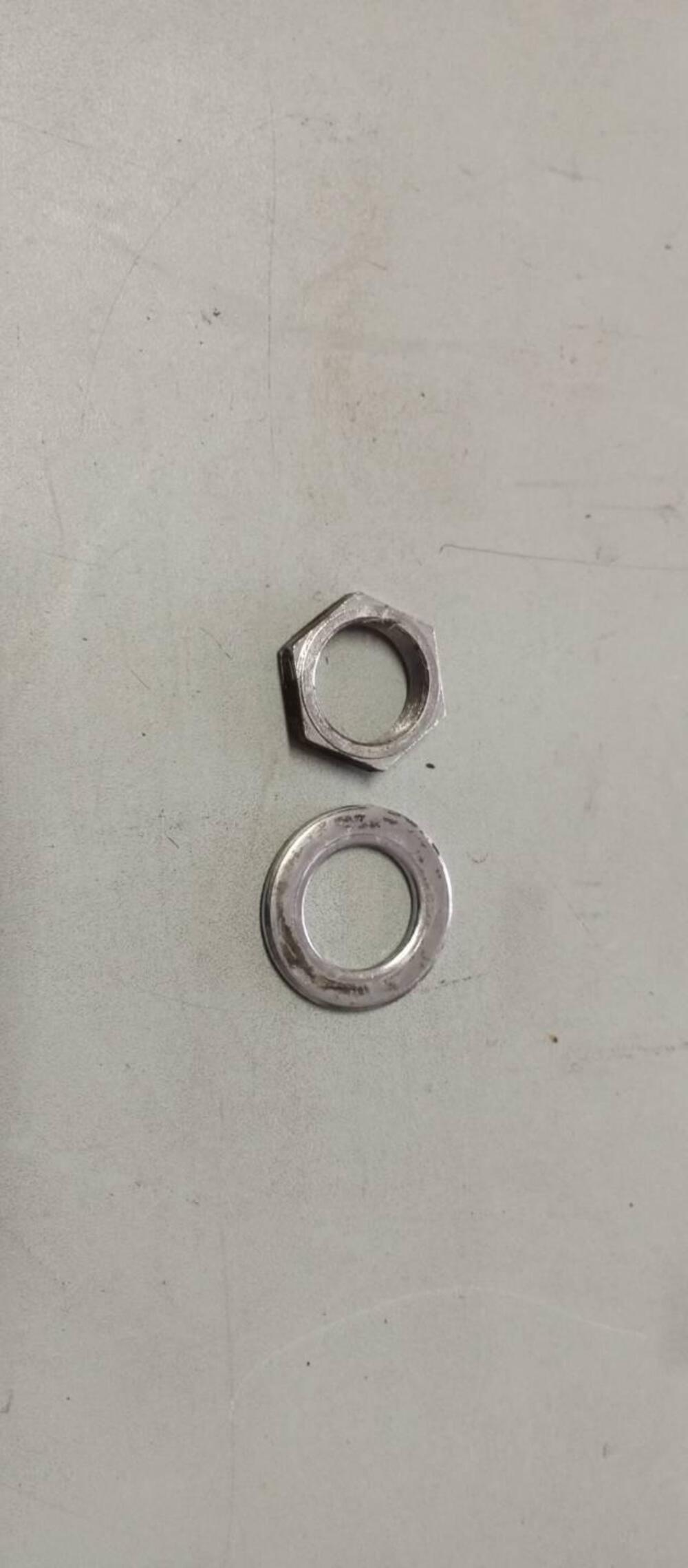 DADO PIASTRA STERZO HONDA CX 500 TURBO (2)