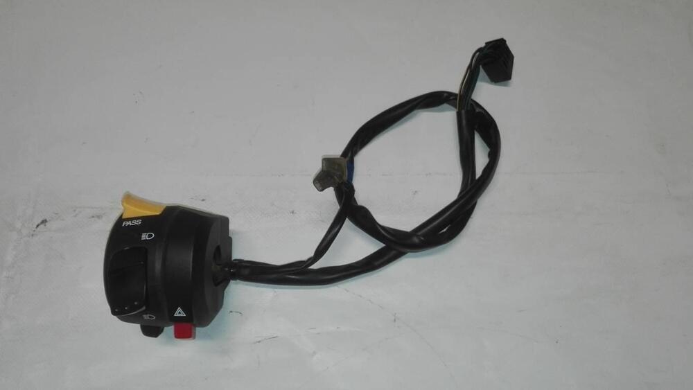 Devio luci sinistro Suzuki Bandit 650 (2)