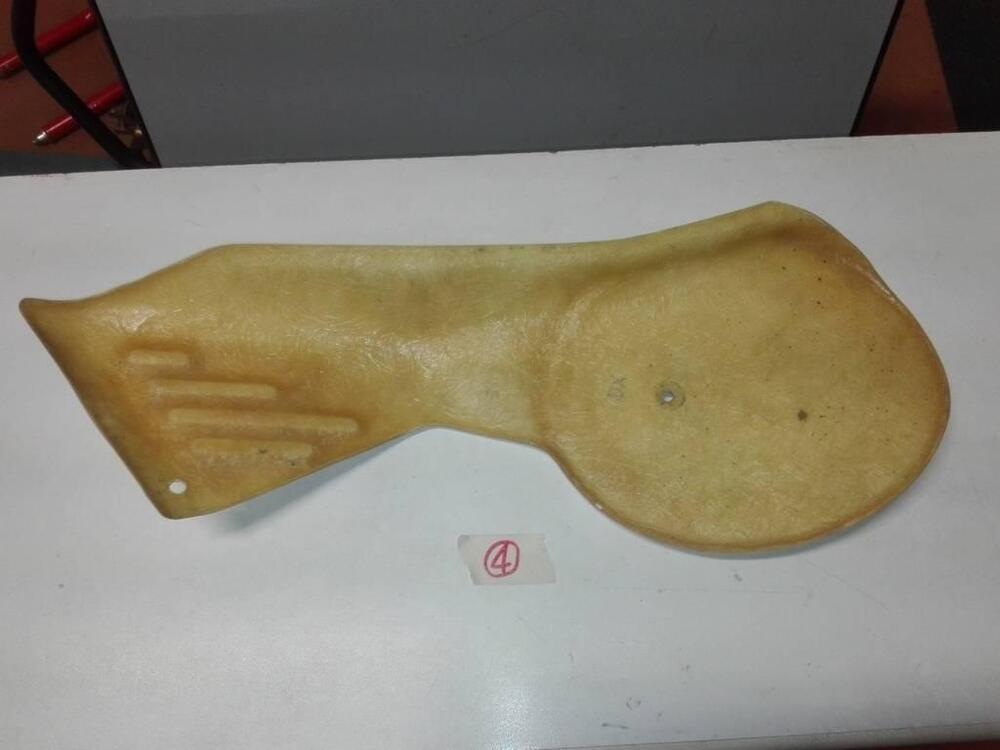 Fianchetto destro TGM 1980 (2)