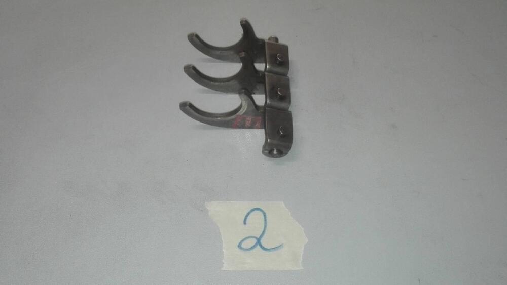 Forchette cambio Minarelli 6 marce corsa lunga (3)