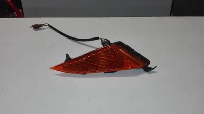 Freccia anteriore sinistra Yamaha Majesty 250